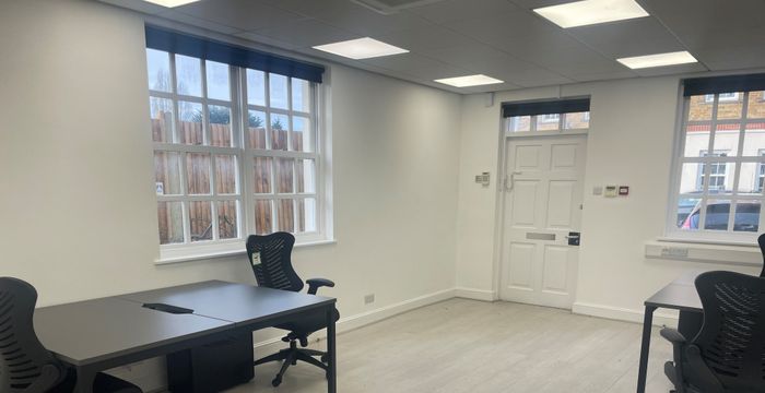 Theobald Street, Hertfordshire - Image 4