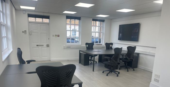 Theobald Street, Hertfordshire - Image 4