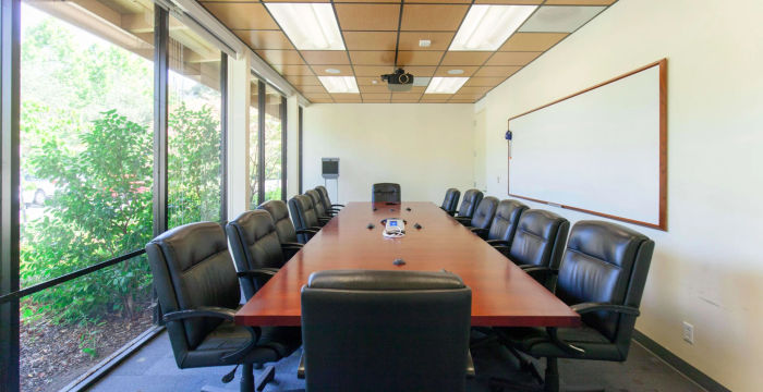 585 Glenwood Avenue, Menlo Park - Image 3