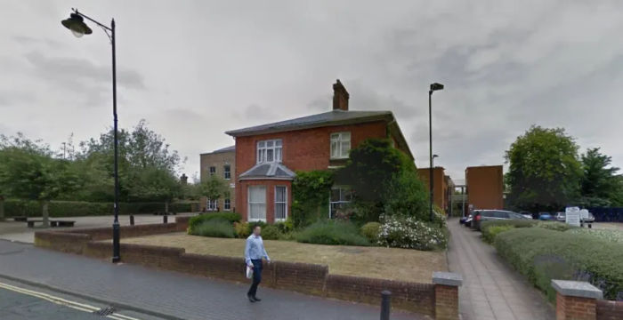 London Road, Hampshire - Image 4