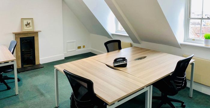 Castle Hill House - Image 2