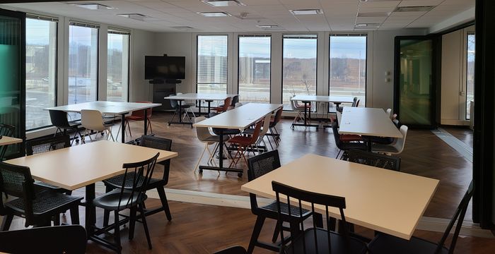 1701 Golf Rd, Rolling Meadows - Image 5