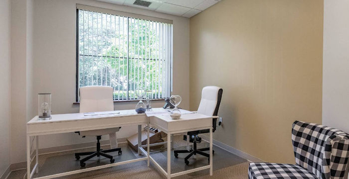 537 West Sugar Creek Road, Charlotte - Image 5