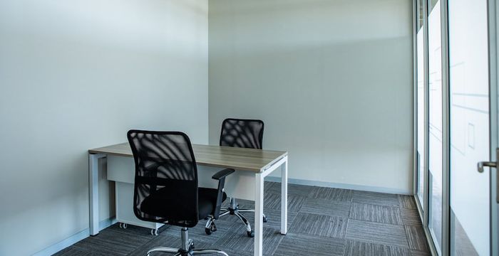 Broadway Boulevard, Somerset West - Image 2