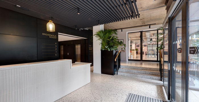 Southernhay West, Exeter - Image 4