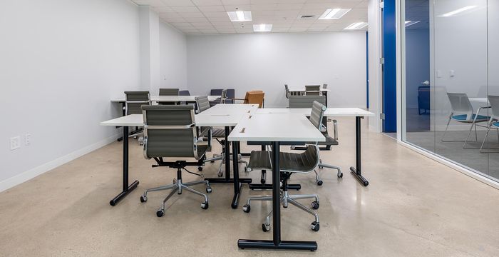 5000 Plaza On The Lake Drive, Austin - Image 3