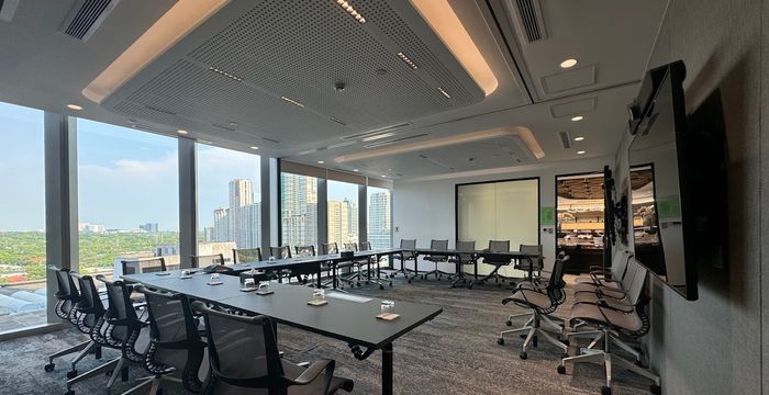 Tower 2 Ayala Triangle Gardens Paseo De Roxas, Makati - Image 5