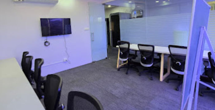 5 Hrbr Layout 1st Block Bank Avenue Colony, Bengaluru - Image 4