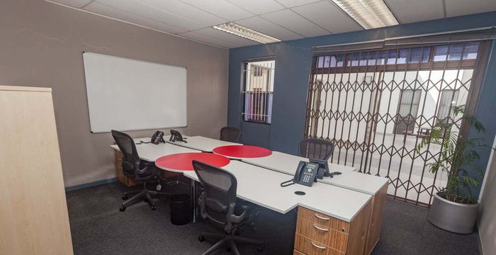 1 Magalieszicht Avenue, Hyde Park - Image 3