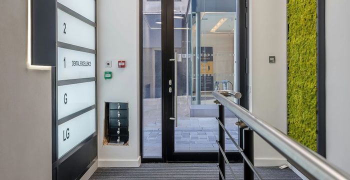 1 Bow Lane, London - Image 4