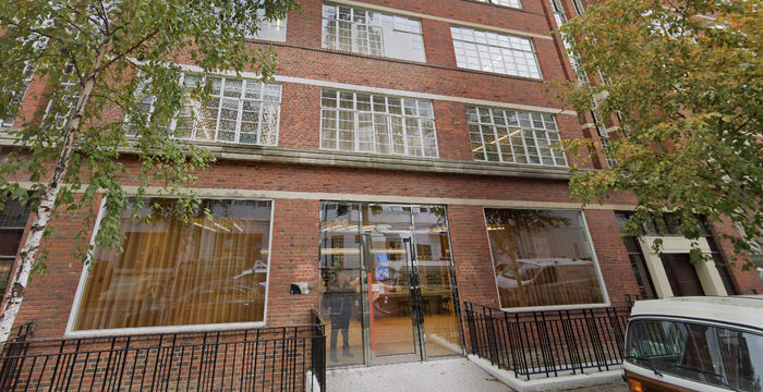 Douglas House - Image 5