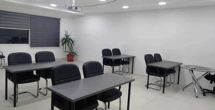 Wasfi At-tall St, Amman - Image 2