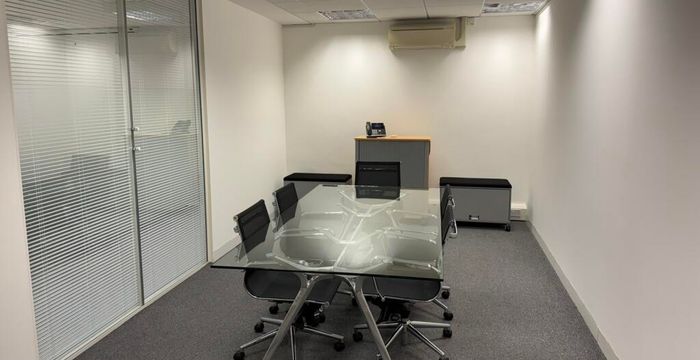 1-3 Mount Street, London - Image 4