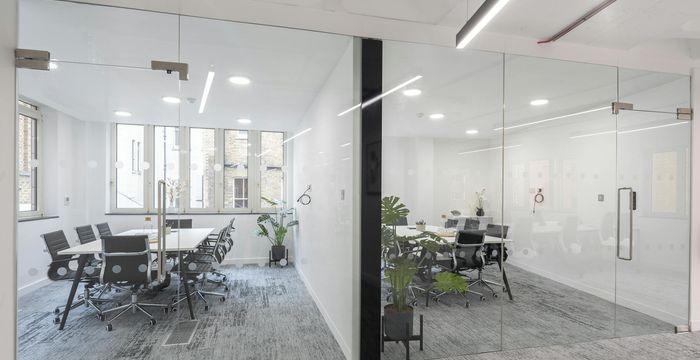 12 Carthusian St, London - Image 3