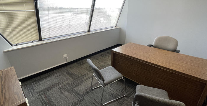 Butterfield Executive Suites - Image 3