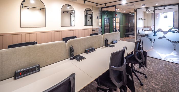 19 Spring Gardens, Manchester - Image 2