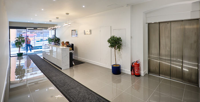 31 Chatsworth Road, West Sussex - Image 3