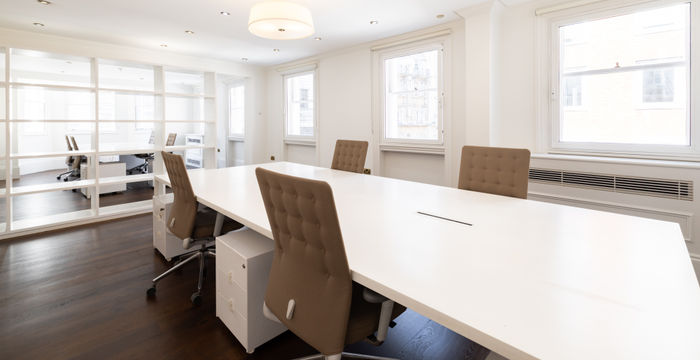 48 Curzon Street, London - Image 2