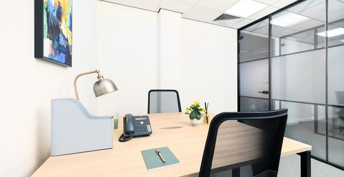 High St, Bracknell - Image 2