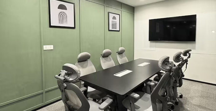 Lal Bahadur Shastri Marg Amrut Nagar Ghatkopar West Lal Bahadur Shastri Marg Amrut Nagar Ghatkopar West, Mumbai - Image 2