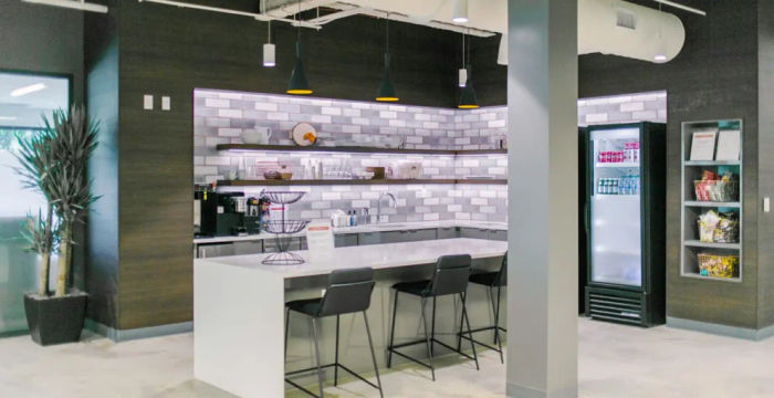 6584 Poplar Avenue, Memphis - Image 4