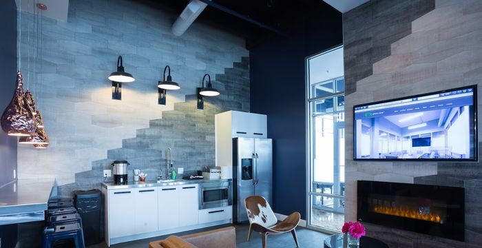 42 West Street, Greenpoint - Image 2