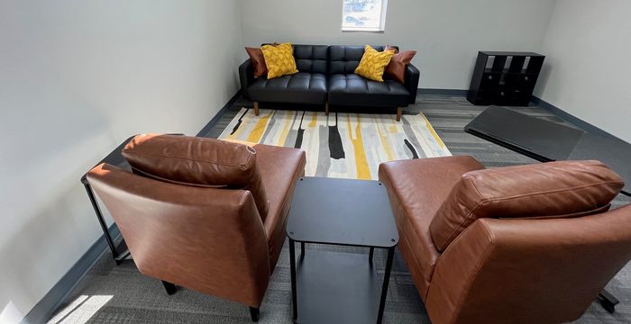 12401 East 43rd Street South, Independence - Image 5