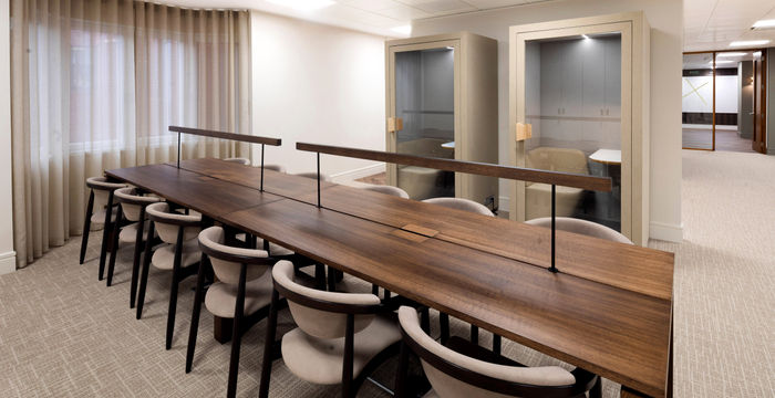 110 Buckingham Palace Road, Greater London - Image 2