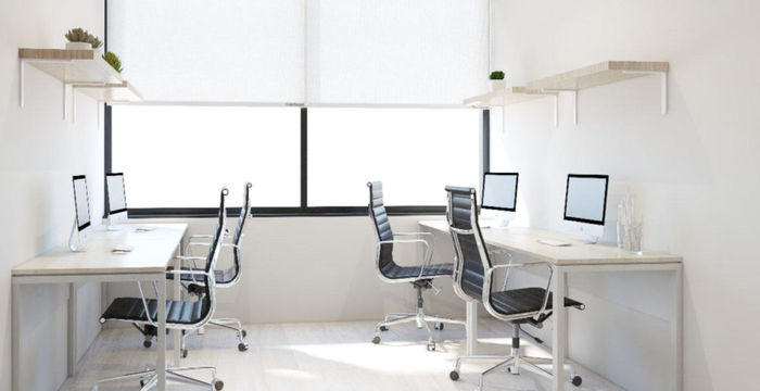 Sukhumvit Road, Khet Khlong Toei - Image 3