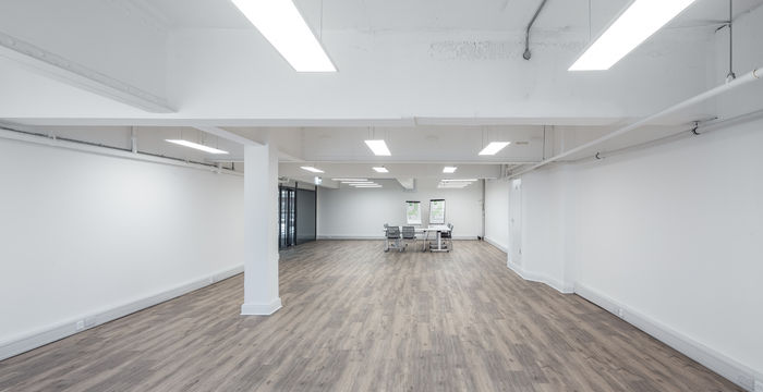 52 Upper St, London - Image 3