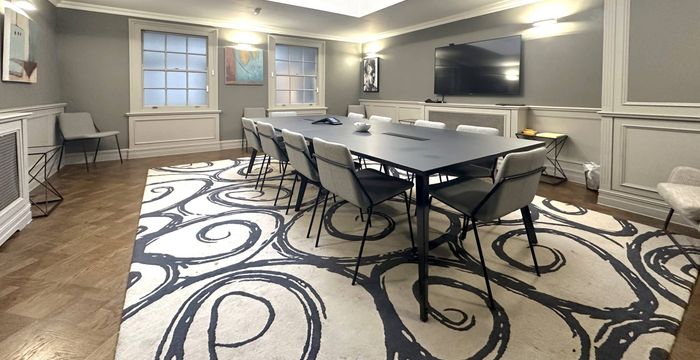 27 Grosvenor Street, London - Image 2