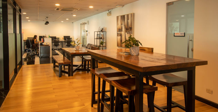 1a Sur-69 Carrera 43a, Medellín - Image 2