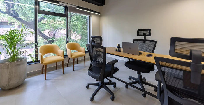 21 H Mateen Fatima Rd Block Gulberg, Lahore - Image 3