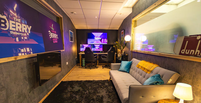 80, 90, 9294 Wallis Road, Hackney Wick - Image 4