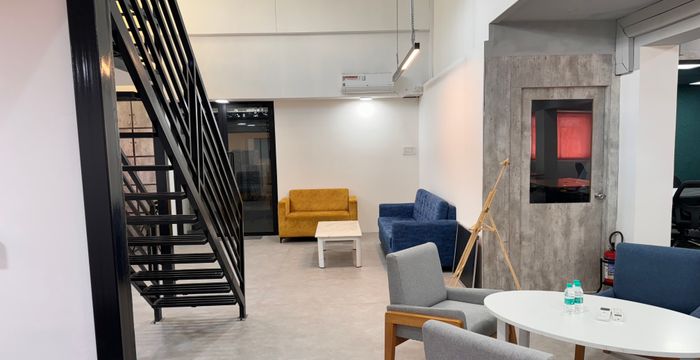 Saint Marks Road, Bengaluru - Image 2