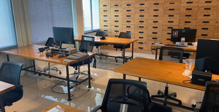 Chavanich Building - Image 2