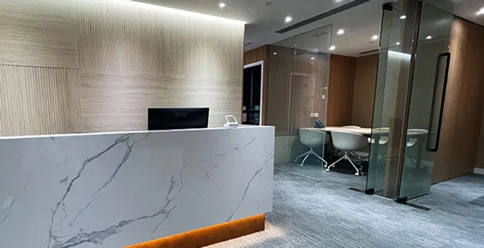 317-319 Des Voux Road Central, Hong Kong - Image 4