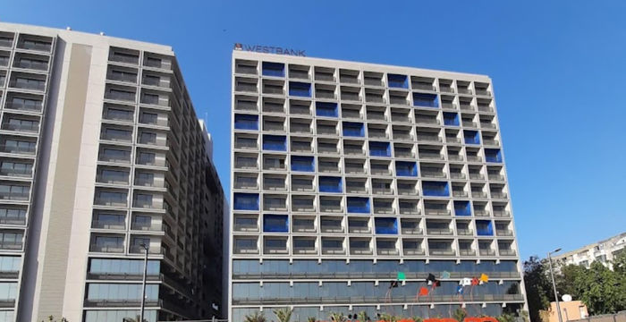 Ashram Road, Ahmedabad - Image 4