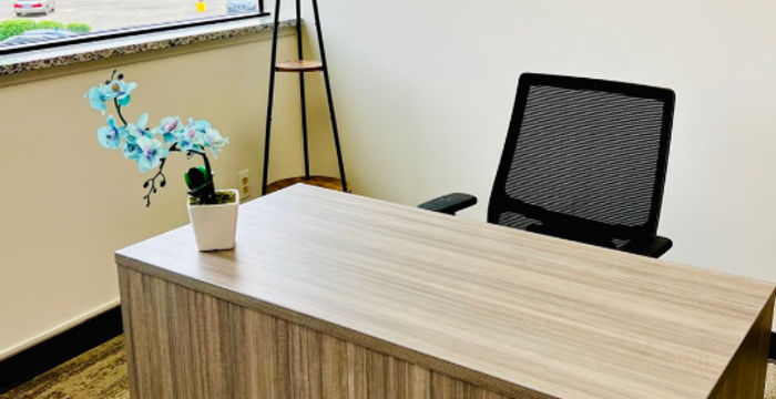 38600 Van Dyke Avenue, Sterling Heights - Image 2