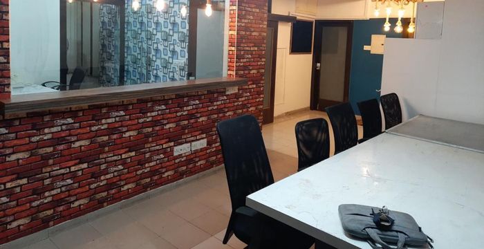 849/1 Agarkar Bmcc Road Shreeman Society Shivaji Nagar, Deccan Pune - Image 5