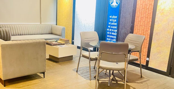 Bhandarkar & Law College Road Junction Signal, Deccan Shivajinagar - Image 5