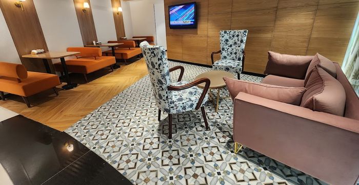 402 Barakhamba Road, New Delhi - Image 5