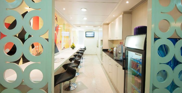 Pamposh Enclave District Centre Sector 6, New Delhi - Image 5