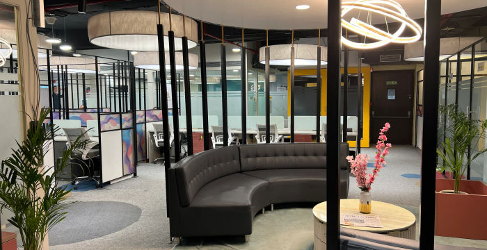 501 District Centre Sector 6 Pushp Vihar, New Delhi - Image 2