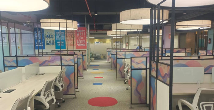 501 District Centre Sector 6 Pushp Vihar, New Delhi - Image 4