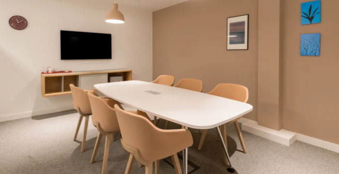 Via Carlo Pisacane 1, Parma - Image 4