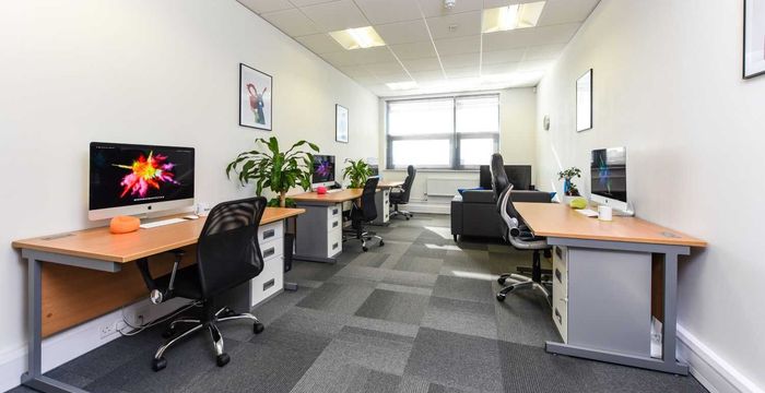 4 Meteor Way, Lee-on-the-solent - Image 4