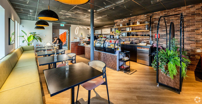 9 Gateway Court, Dalmarnock - Image 4