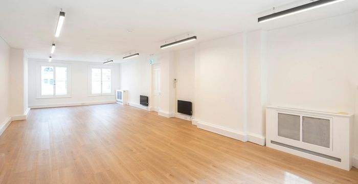 17 Garrick Street, Greater London - Image 2