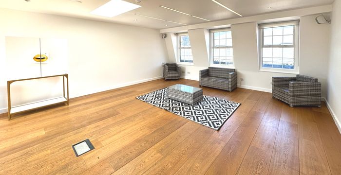 91 Great Titchfield Street, Greater London - Image 5